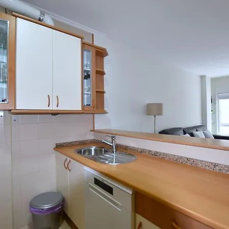 Apartamento En Playa De Samil