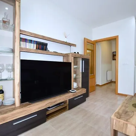 Apartamento En Playa De Samil